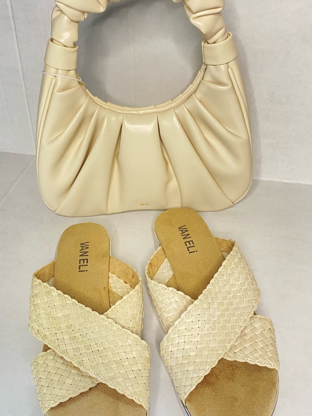 Vaneli Woven Slide Sandals Neutral Quiet Luxury Resort Minimalist Size 7M